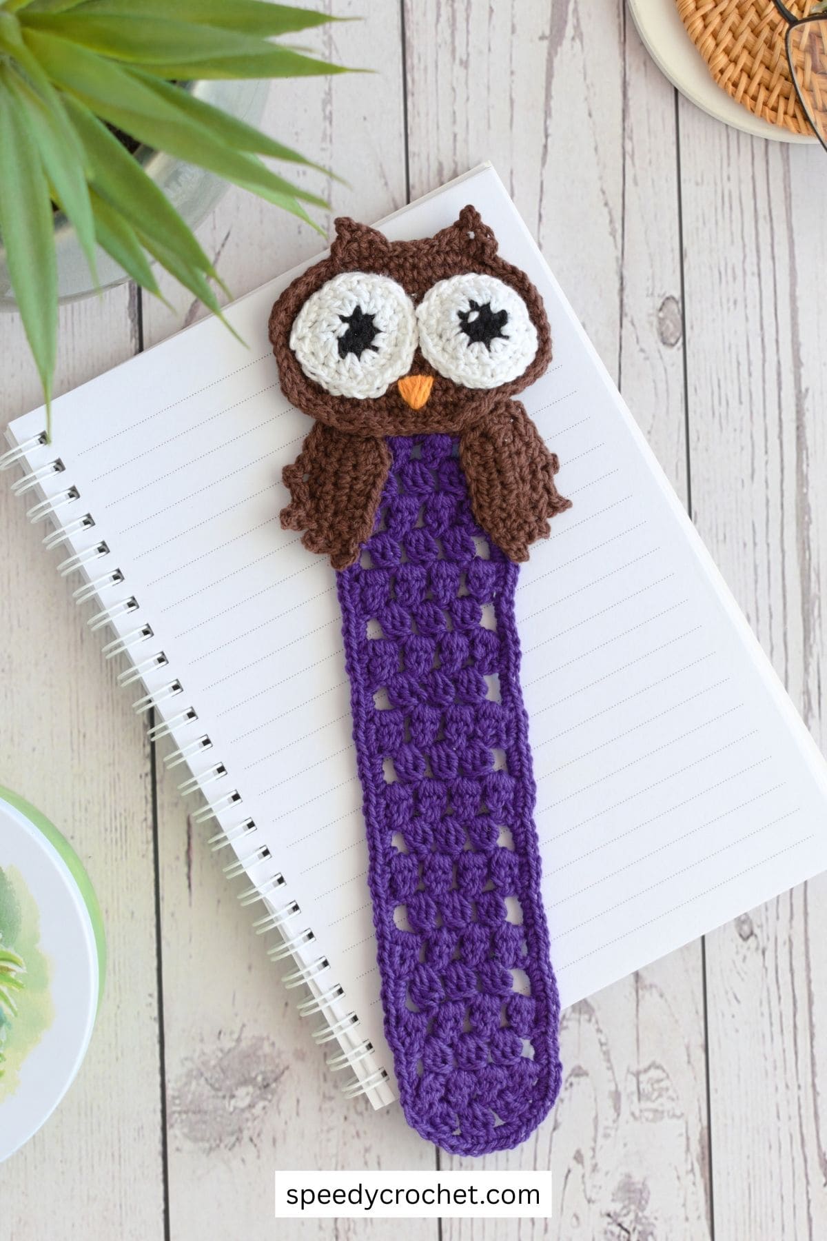 Purple crochet owl bookmark.