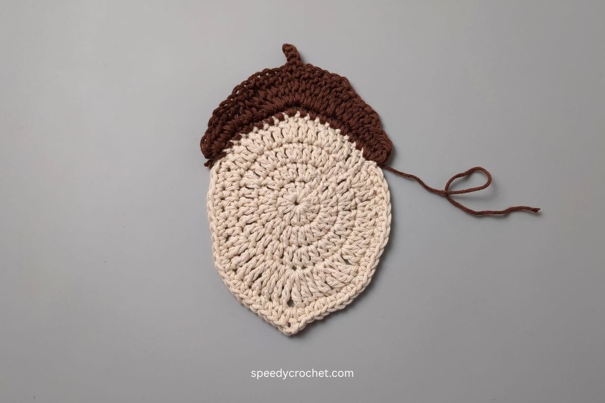 Finished acorn coaster.