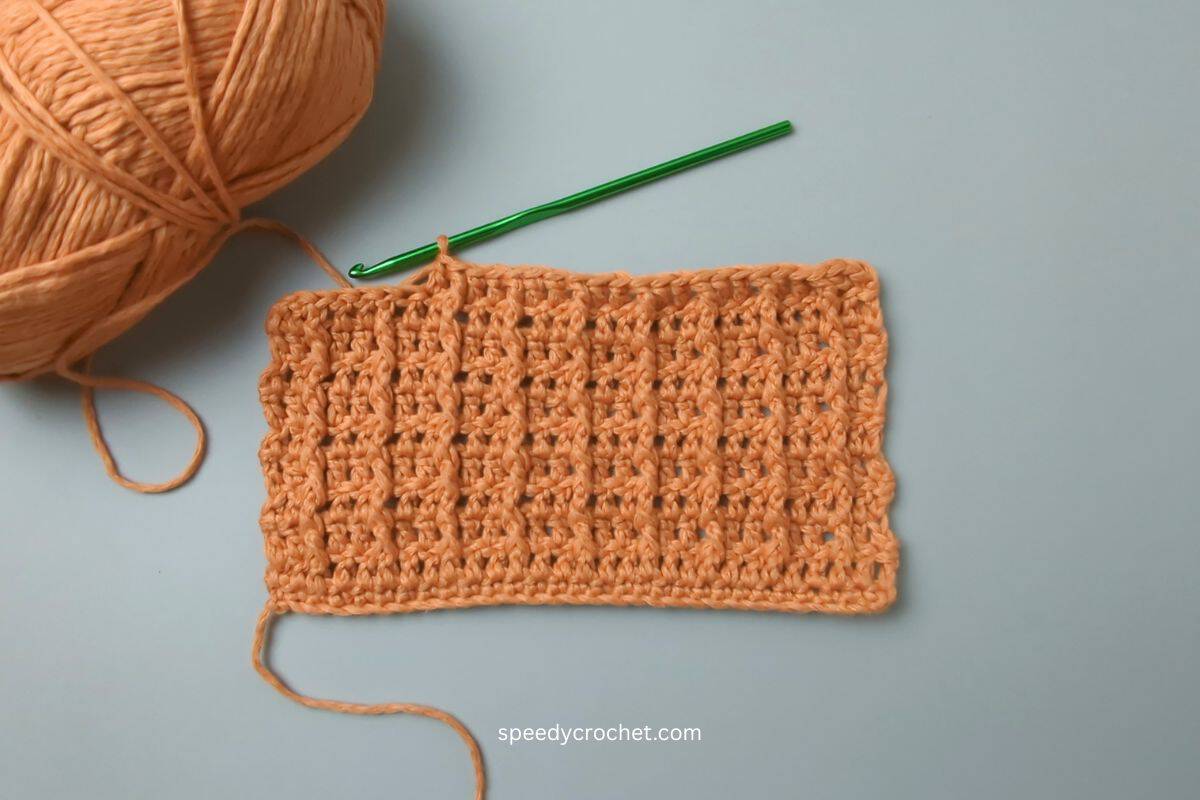 Textured crochet for a crochet dishcolth.