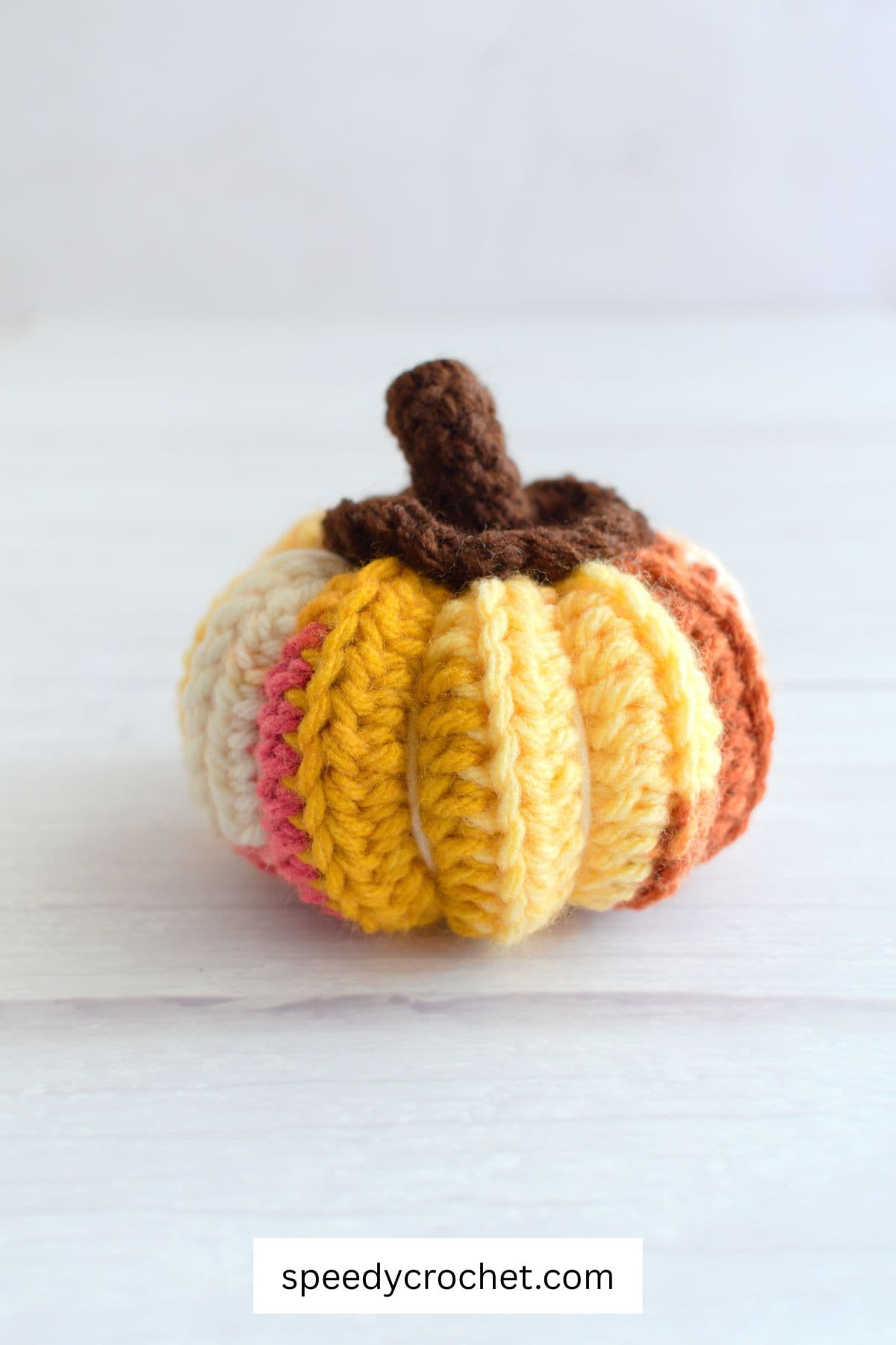 Easy crochet pumpkin.